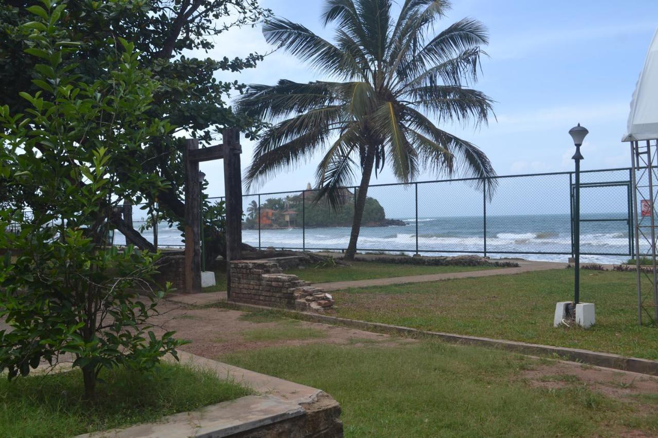 Hotel Rest House Matara Exterior foto