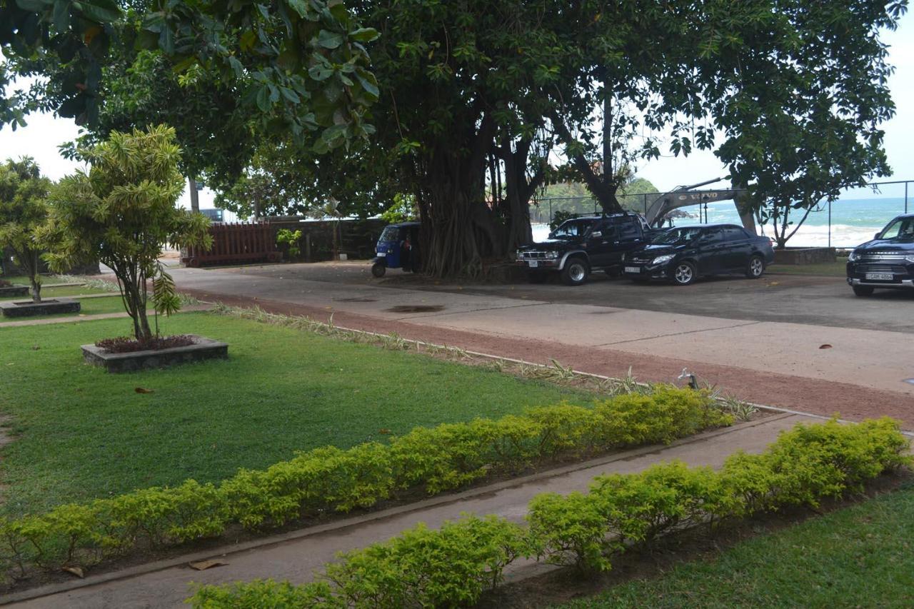 Hotel Rest House Matara Exterior foto