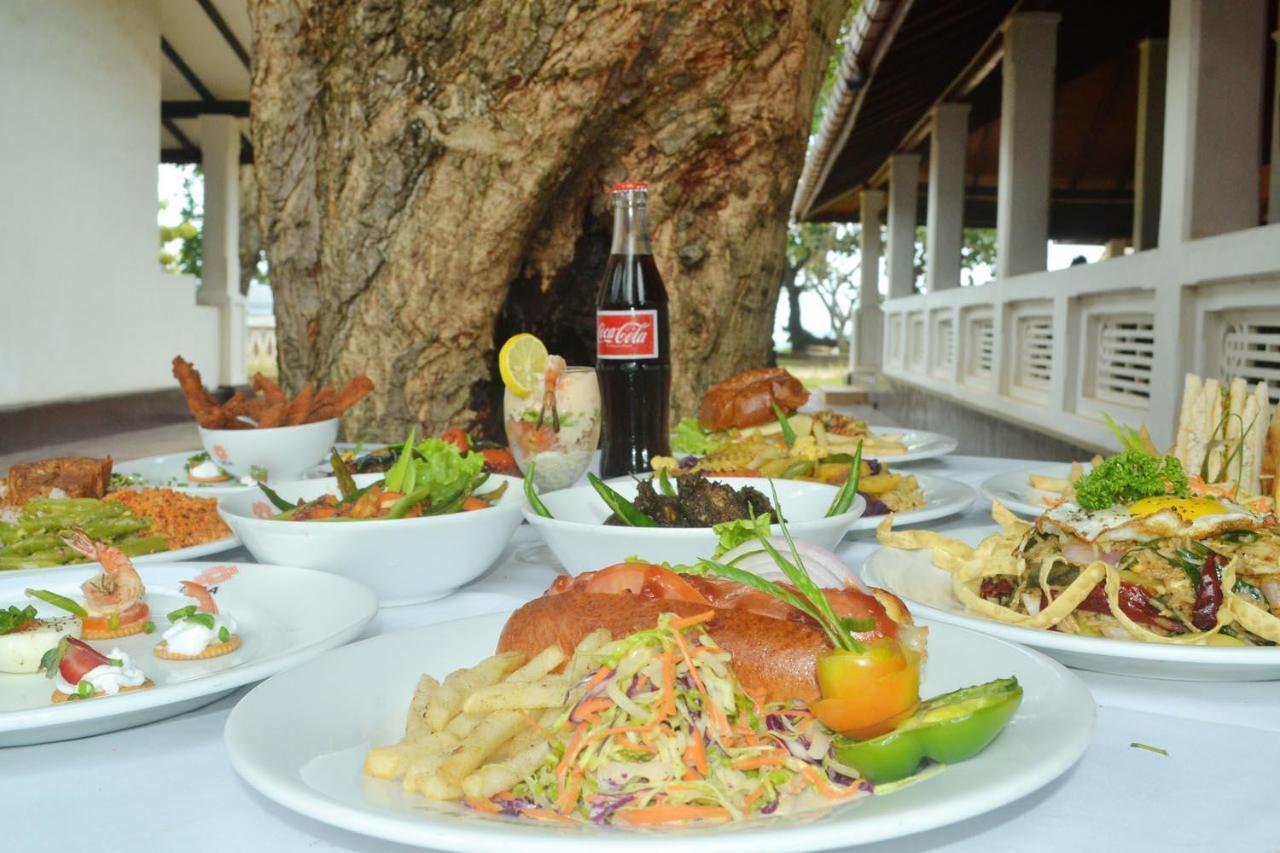 Hotel Rest House Matara Exterior foto