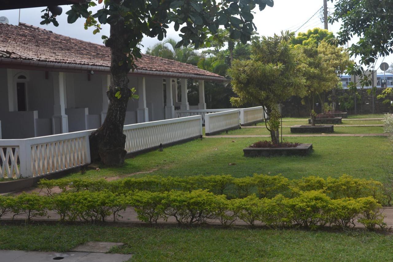 Hotel Rest House Matara Exterior foto